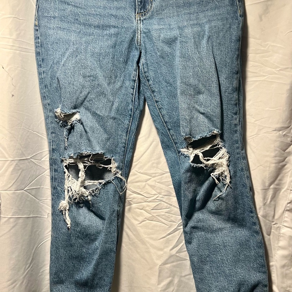 Forever 21 Distressed Light Blue Boyfriend Jeans